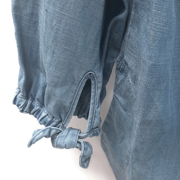 Vineyard Vines Chambray Tie Sleeve Popover top XS - Picture 4 of 6
